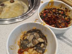 -龍歌自助小火锅(芝罘万达店)