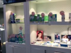 -利明眼镜(顺河路店)