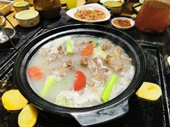 -有一锅·野生菌黑山羊腊排骨火锅(古城北门店)