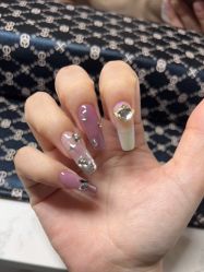 -UGIRL有个美甲