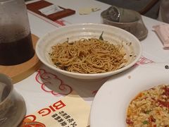 -肥肥虾庄·金牌油焖大虾(汉口城市广场店)