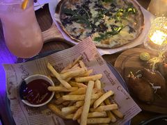 -MARU玛露音乐餐厅(大学路店)