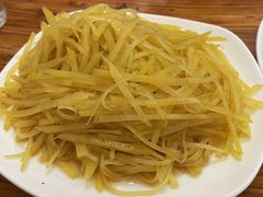醋溜土豆丝-南磨房食府(燕莎奥特莱斯购物中心店)