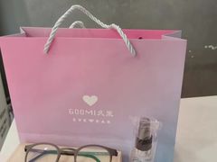 -GOOMI久米眼镜·蔡司·依视路·明月官方授权店(龙德紫金店)