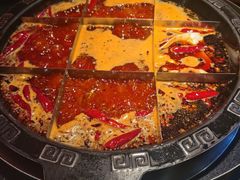 -锅首鲜品火锅(鸳鸯店)