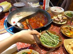 -赵美丽·重庆社区火锅·直营店(火车东站·中豪国际店)