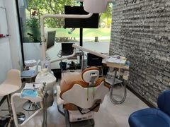 -维乐口腔(格林门诊长宁店)