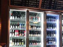 -40+精酿啤酒俱乐部(国投财富广场店)