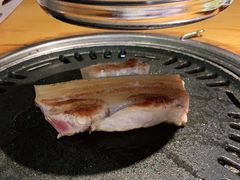 -唯成•韩国炭火烤肉 유성고기