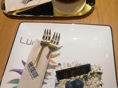 -ZING COFFEE 镜咖啡