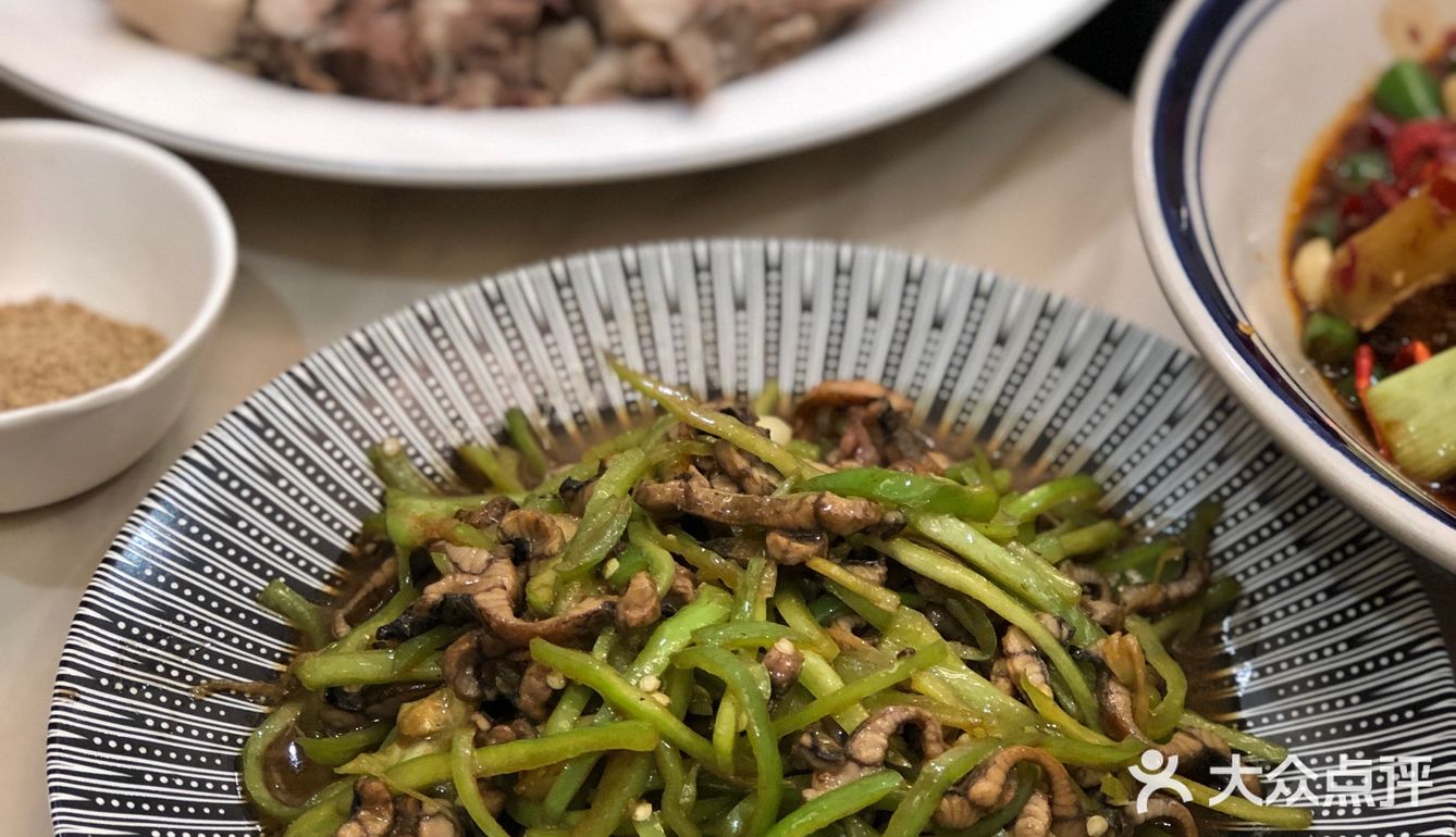 地方超大，环境更好，大包间提升档次，聚会请客都有面子
