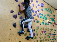 -问山MountQuest攀岩馆