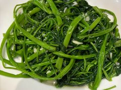 -小白的·非遗东方烤乳猪·海南菜连锁餐厅(椰梦长廊外贸路店)