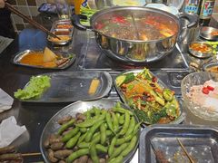 -马路牙子烧烤音乐酒馆(望京店)