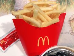-麦当劳(中唱大厦店)