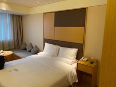 -全季酒店(成都春熙路IFS国金中心店)