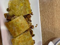 -王拐拐热干面·武汉三鲜豆皮(徐家汇店)