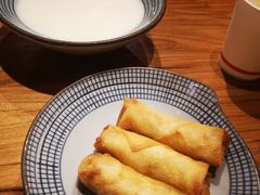 雪菜黄鱼春卷-南小蟹手工點心(三里屯店)