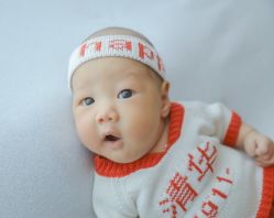 点击看大图 -金色童年新生儿满月摄影(包头店)