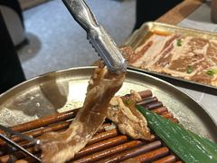 -草家酱蟹炭火烤肉店(珲春南路一店)
