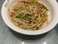 -靓虾二哥长沙地标小龙虾(五一广场店)