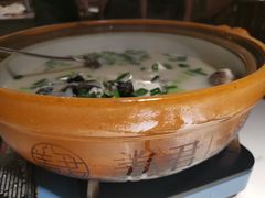 姜君千岛湖鱼头-姜君·千岛湖鱼头馆(浦东大道店)