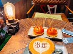 -出走咖啡·面包(宋庄店)