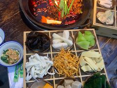 -芈重山老火锅(洪崖洞店)