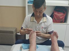 -郑远元专业修脚房(番禺路店)