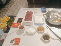 -八合里潮汕鲜牛肉火锅(上海汇智广场店)