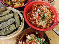 -拐枣巷小串串(财大店)