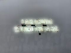 -UNI UNI(环亚凯瑟琳店)