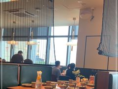 大堂-青年公社烤鸭(宝杨宝龙广场店)