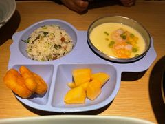 -蜜桃餐厅·伴山(绿宝广场店)