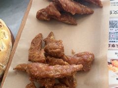 -必胜客(WOW南雄店)