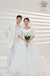 -卢浮宫婚纱摄影(银河国际店)