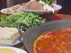 -萍姐火锅·公路夜市(南京弘阳广场店)