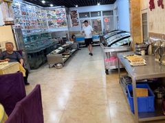 -鑫渔港海鲜本地菜·山海关浑锅(东戴河店)