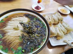 -小姜锅贴(凤凰街店)