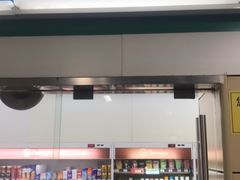 -全家便利店(申江路站店)