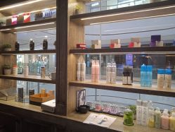 -QZHAIR SALON