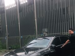 -奔驰上海利星(七宝店)