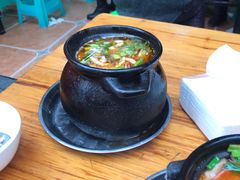 -李记特色罐罐米线(重庆中环大厦店)