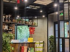 -小三峡食府(西五路店)