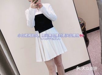 这家店的牛掰在于结账时老妈竟然一点都没有拦着我～