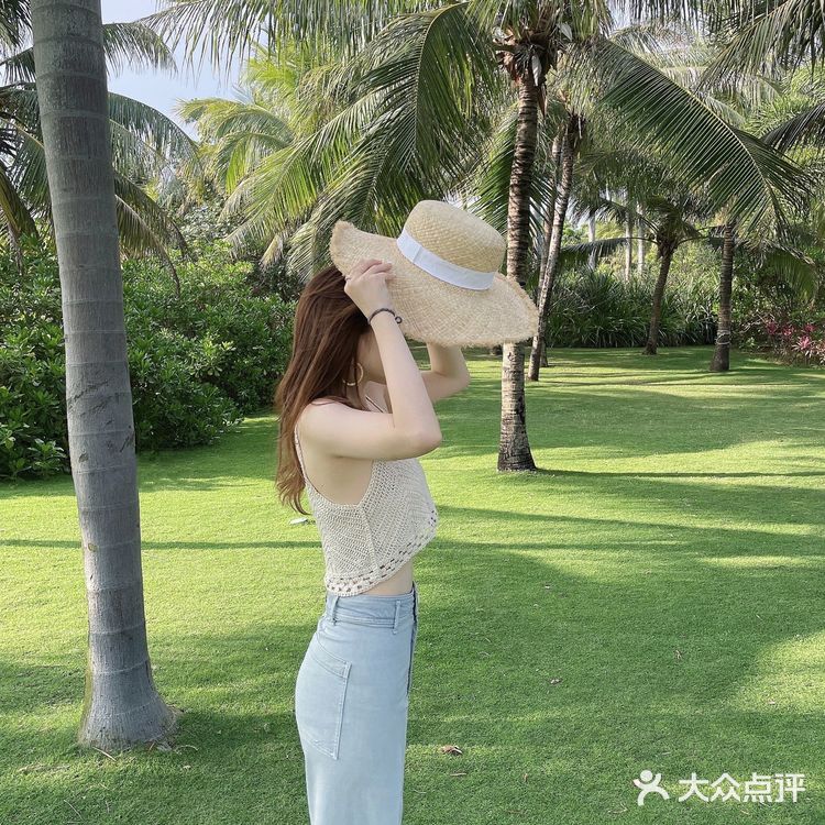 🌴 三亚艾迪逊· 私人沙滩边的椰林也太好拍了