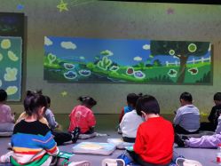 -小鸡哆哆故事屋·儿童乐园(嘉里城店)