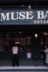 点击看大图 门面-IMUSE BARBER SHOP