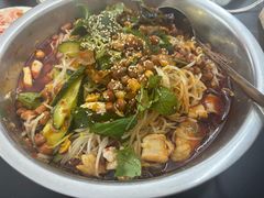 -周良天山牛杂城(天山路总店)
