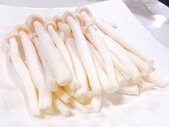 -八宝山(地铁站)